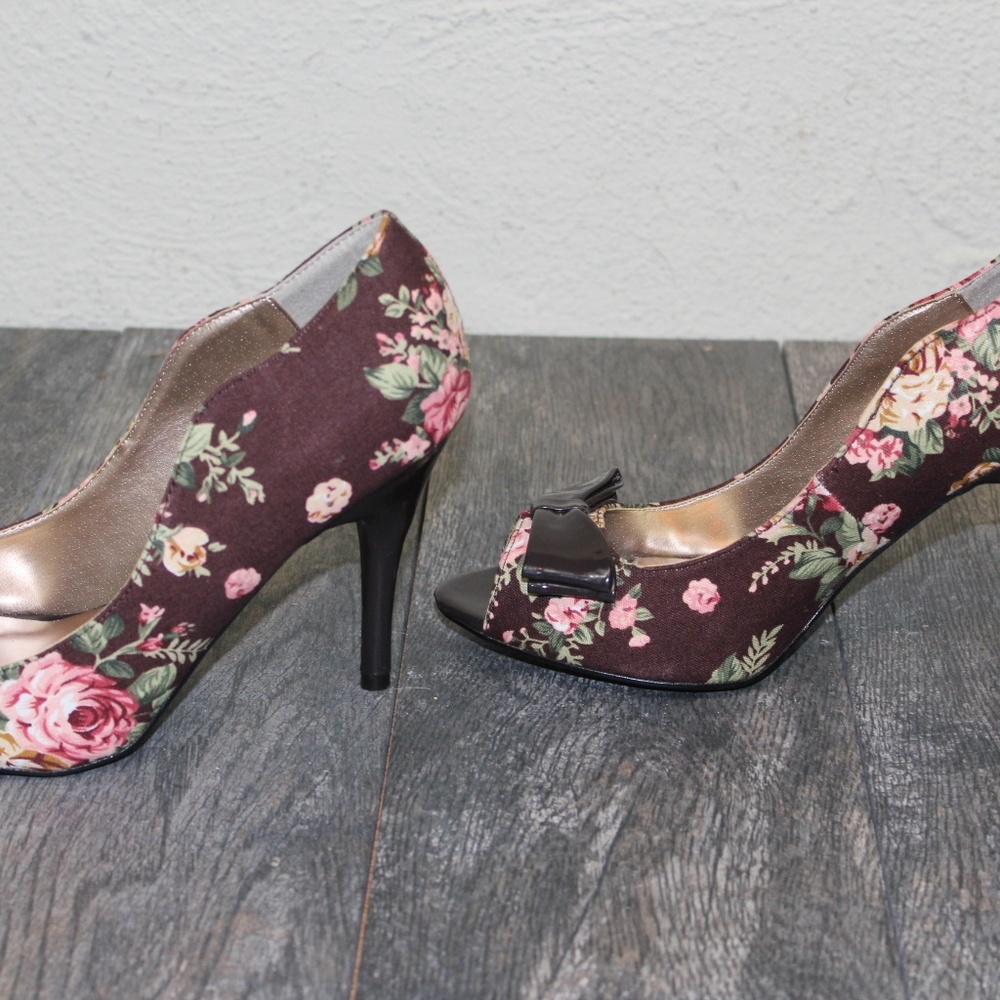 Qupid Ladies Brown Floral HIgh Heel Shoes - Picture 3 of 5